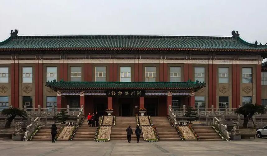 荆州博物馆为国家AAAA级旅游景区、爱国主义教育基地